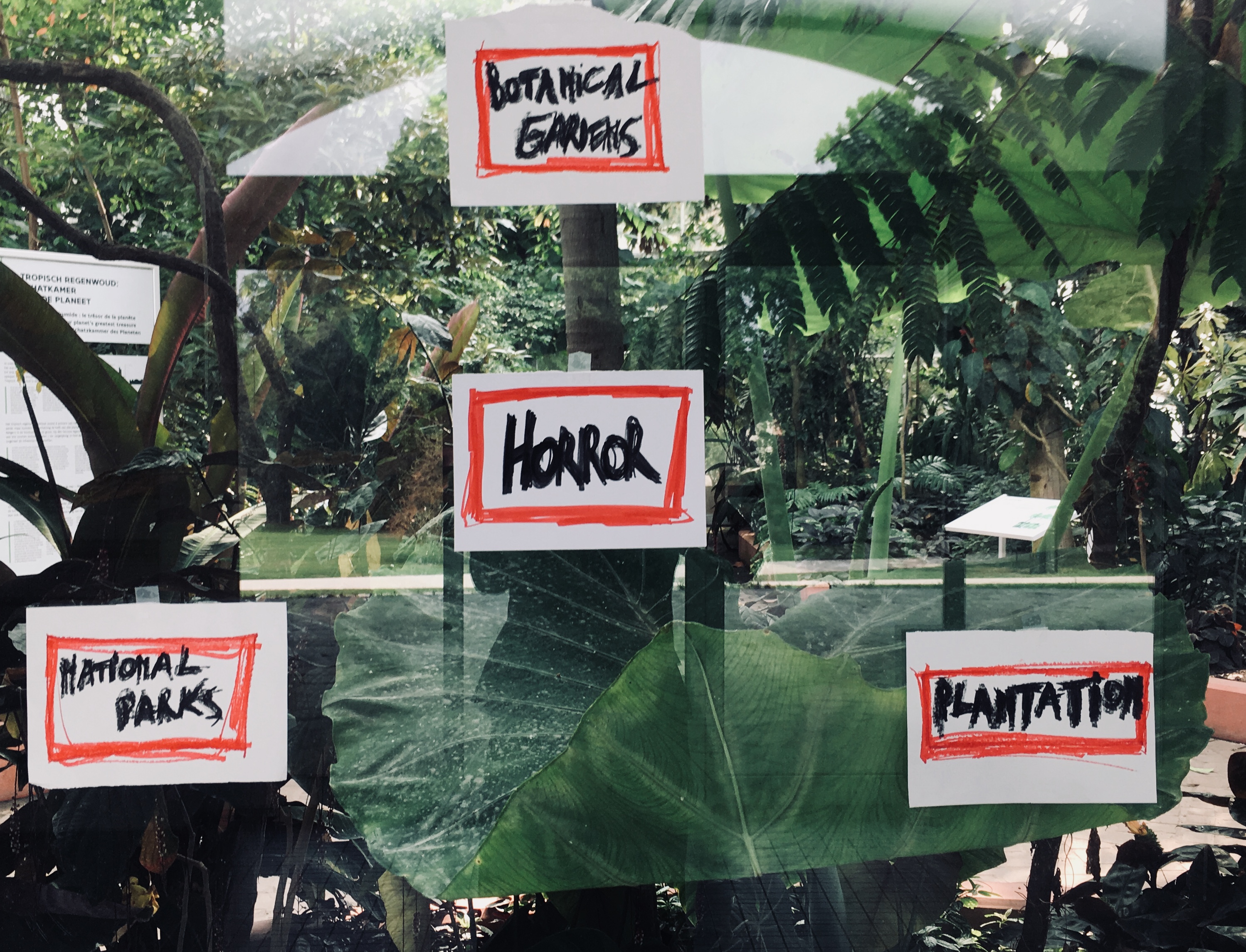 2018-10 The Horror Garden